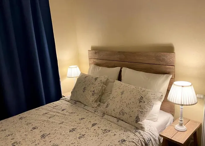 Bootsman Gelijkvloers Met Tuin En Autostaanplaats Апартаменты *