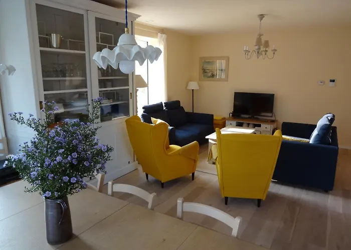 Апартаменты Bootsman Gelijkvloers Met Tuin En Autostaanplaats *