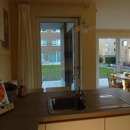 Apartamento Bootsman Gelijkvloers Met Tuin En Autostaanplaats Ostend