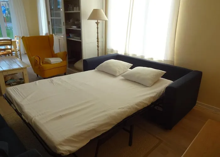 Bootsman Gelijkvloers Met Tuin En Autostaanplaats شقة أوستيند